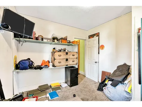 12107 SE Carlton Street Portland OR 97266