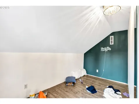 12107 SE Carlton Street Portland OR 97266