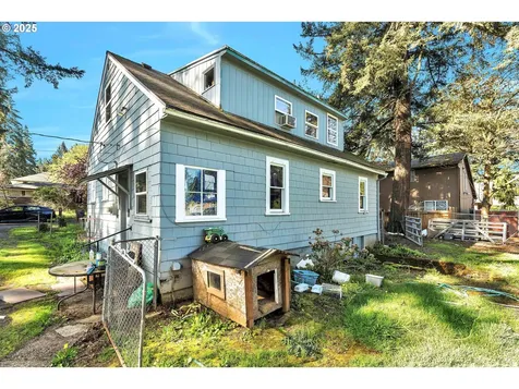 12107 SE Carlton Street Portland OR 97266