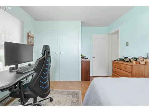 394 SW 2nd Avenue Canby OR 97013