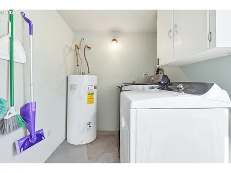 394 SW 2nd Avenue Canby OR 97013
