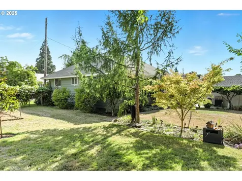 394 SW 2nd Avenue Canby OR 97013