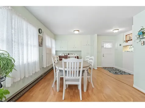 394 SW 2nd Avenue Canby OR 97013