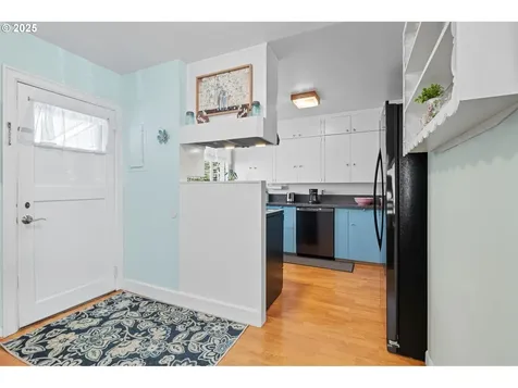 394 SW 2nd Avenue Canby OR 97013