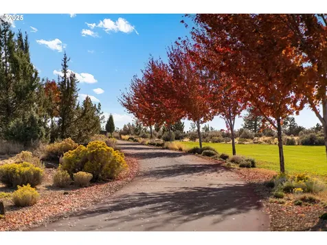 10219 NE Vineyard Way Terrebonne OR 97760
