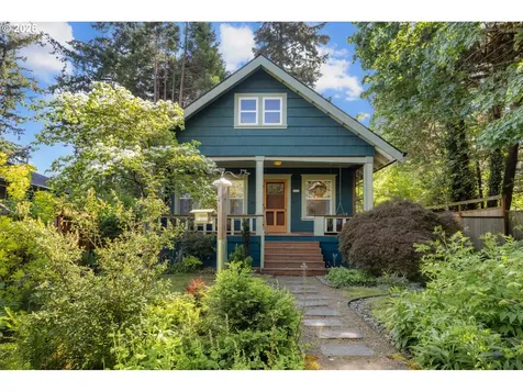 5826 NE 27th Avenue Portland OR 97211