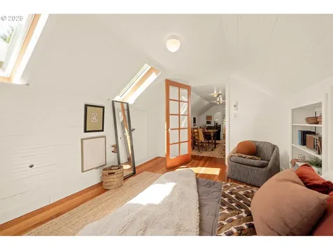 5826 NE 27th Avenue Portland OR 97211