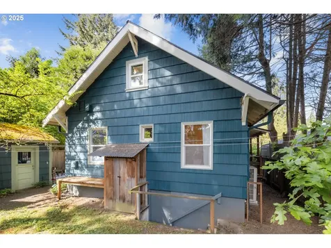 5826 NE 27th Avenue Portland OR 97211