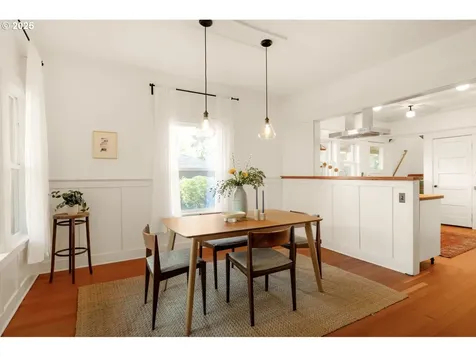 5826 NE 27th Avenue Portland OR 97211