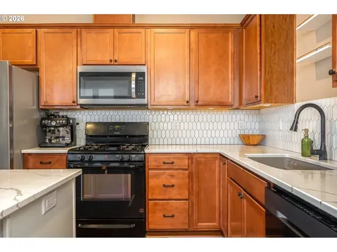 37961 Killarney Street Sandy OR 97055