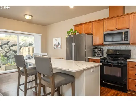 37961 Killarney Street Sandy OR 97055