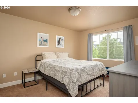 37961 Killarney Street Sandy OR 97055