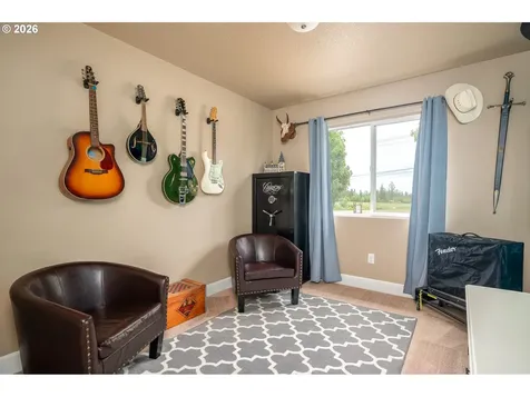 37961 Killarney Street Sandy OR 97055