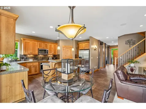 286 SE Condor Drive Gresham OR 97080