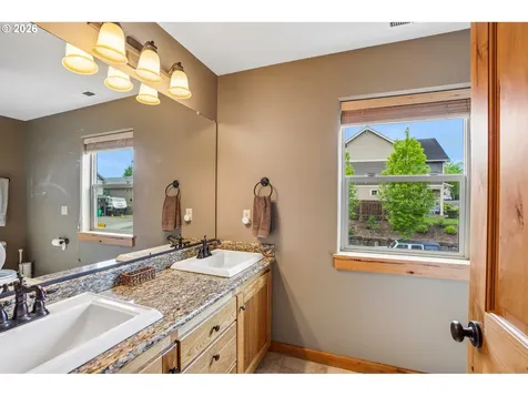 286 SE Condor Drive Gresham OR 97080