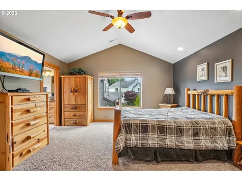 286 SE Condor Drive Gresham OR 97080