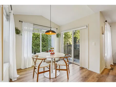 915 NW Vinca Lane Camas WA 98607