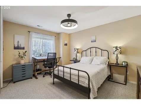 915 NW Vinca Lane Camas WA 98607
