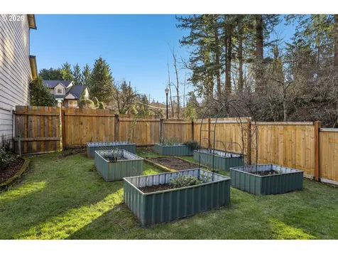 915 NW Vinca Lane Camas WA 98607