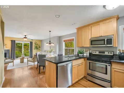 6842 N Sedro Street Portland OR 97203