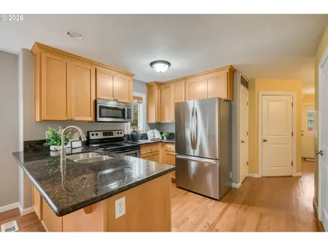 6842 N Sedro Street Portland OR 97203