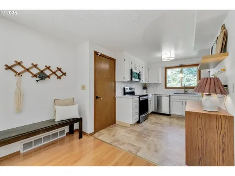 13910 Caufield Road Oregon City OR 97045