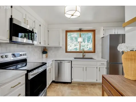 13910 Caufield Road Oregon City OR 97045