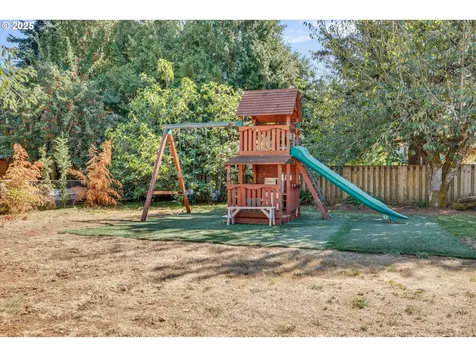 13910 Caufield Road Oregon City OR 97045