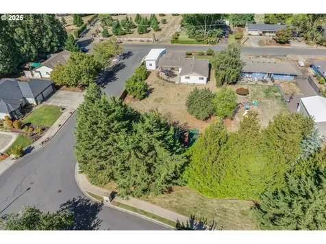 13910 Caufield Road Oregon City OR 97045