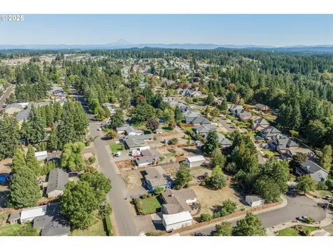 13910 Caufield Road Oregon City OR 97045