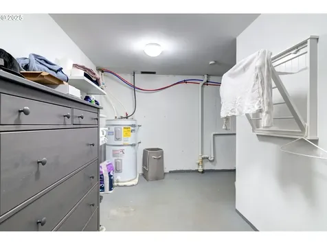 149 S Vista Way Kelso WA 98626