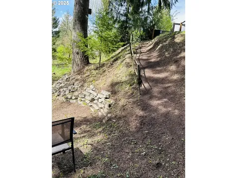149 S Vista Way Kelso WA 98626