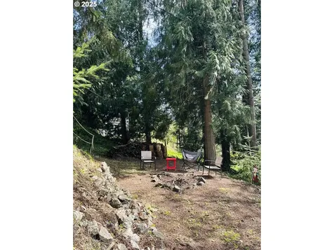 149 S Vista Way Kelso WA 98626