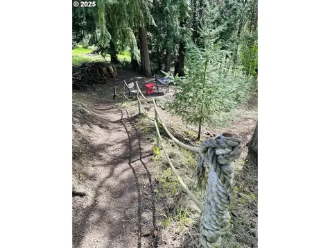 149 S Vista Way Kelso WA 98626