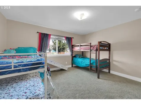 777 27th Avenue Sweet Home OR 97386