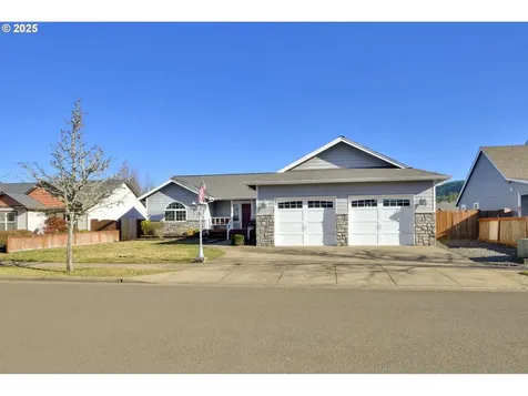 777 27th Avenue Sweet Home OR 97386