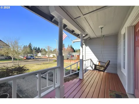 777 27th Avenue Sweet Home OR 97386