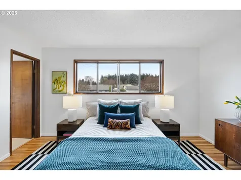 12837 NE Morris Street Portland OR 97230