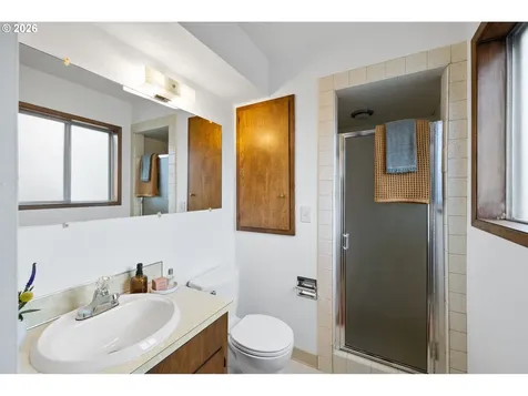 12837 NE Morris Street Portland OR 97230