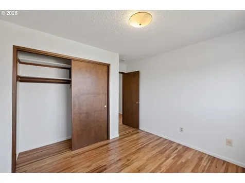 12837 NE Morris Street Portland OR 97230