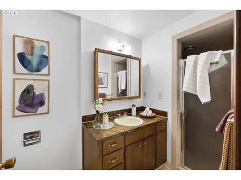 12837 NE Morris Street Portland OR 97230