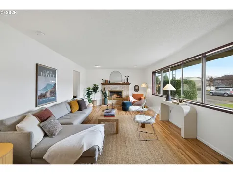 12837 NE Morris Street Portland OR 97230