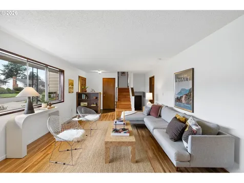 12837 NE Morris Street Portland OR 97230