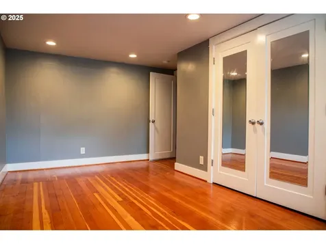 5311 NE 30th Avenue Portland OR 97211