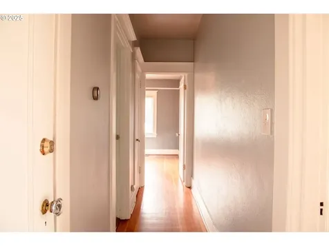 5311 NE 30th Avenue Portland OR 97211