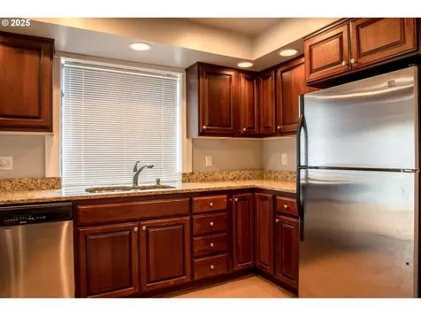 5311 NE 30th Avenue Portland OR 97211