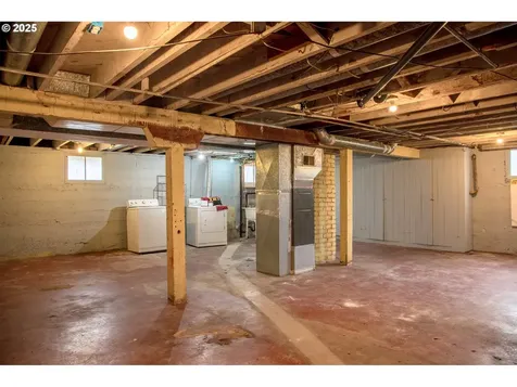 5311 NE 30th Avenue Portland OR 97211