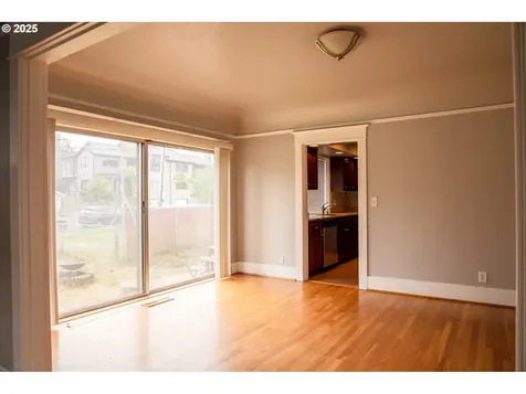 5311 NE 30th Avenue Portland OR 97211