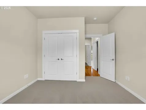 1641 Chasa Street Eugene OR 97401