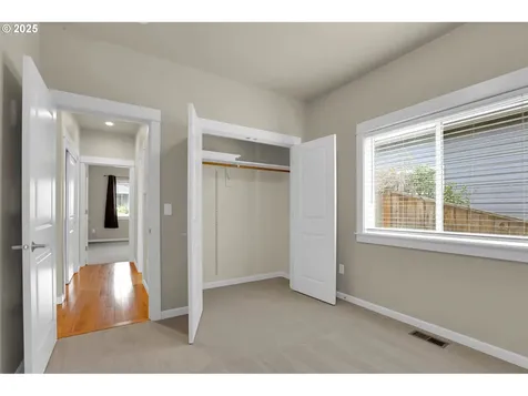 1641 Chasa Street Eugene OR 97401
